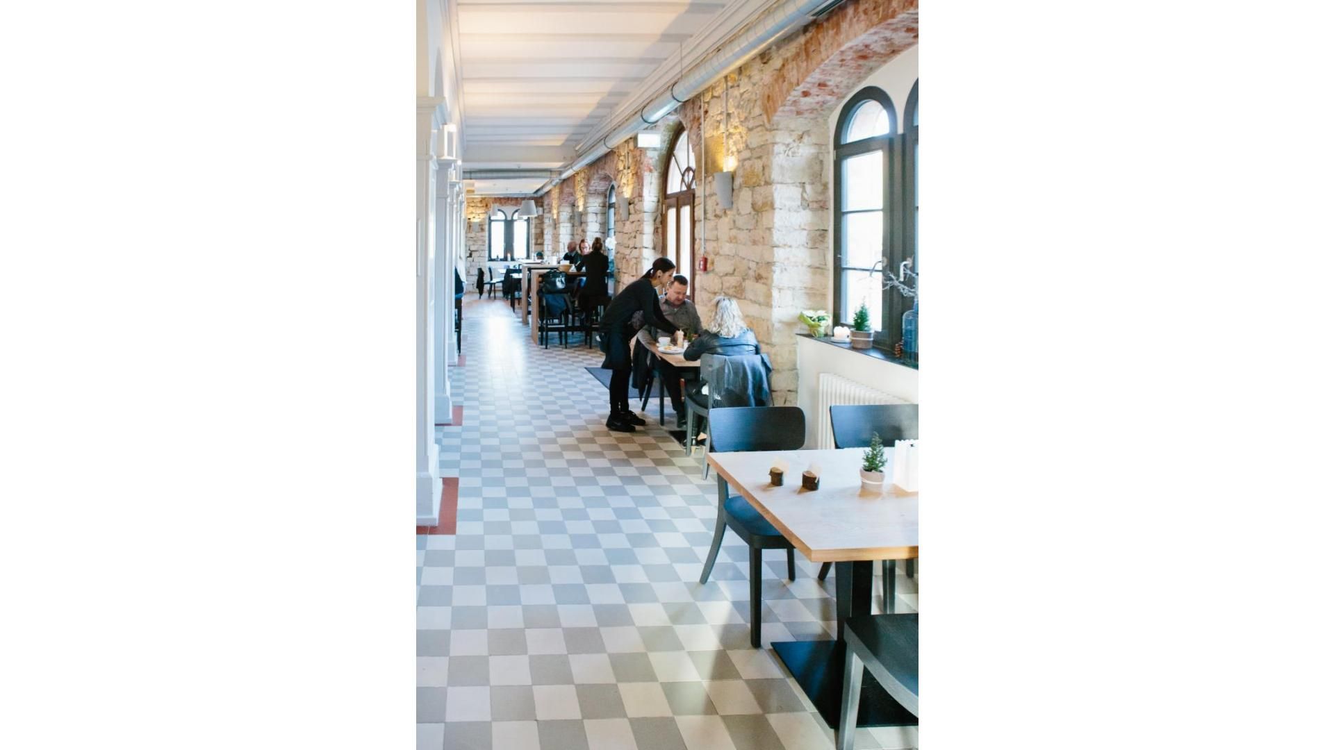 Altes Spital Hotel Cafe Bar Restaurant Mullheim Badischer Architektur Preis